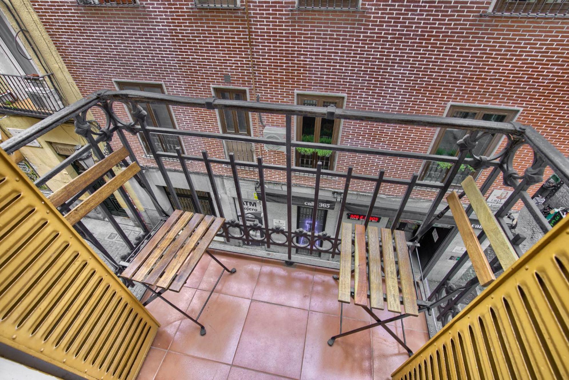 Mezzanine Orange Apartment Madrid Exterior photo